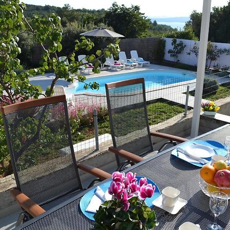 Holiday Home On Dugi Otok - Otok Brbinj Ngoại thất bức ảnh