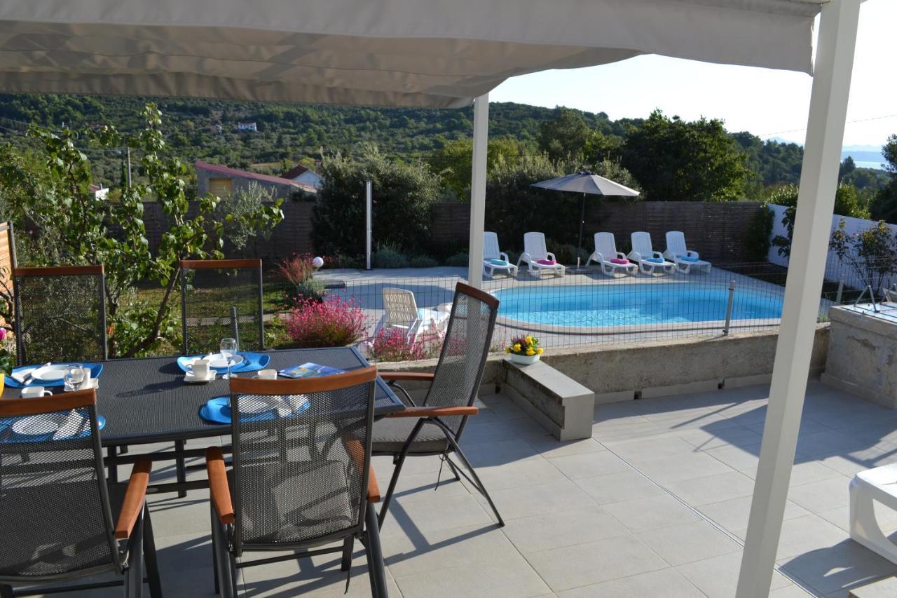 Holiday Home On Dugi Otok - Otok Brbinj Ngoại thất bức ảnh