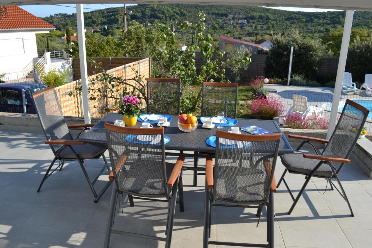 Holiday Home On Dugi Otok - Otok Brbinj Ngoại thất bức ảnh