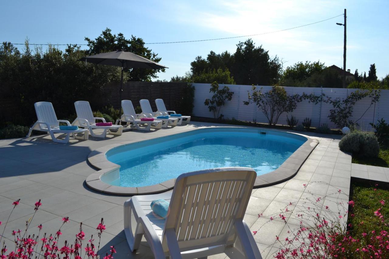 Holiday Home On Dugi Otok - Otok Brbinj Ngoại thất bức ảnh