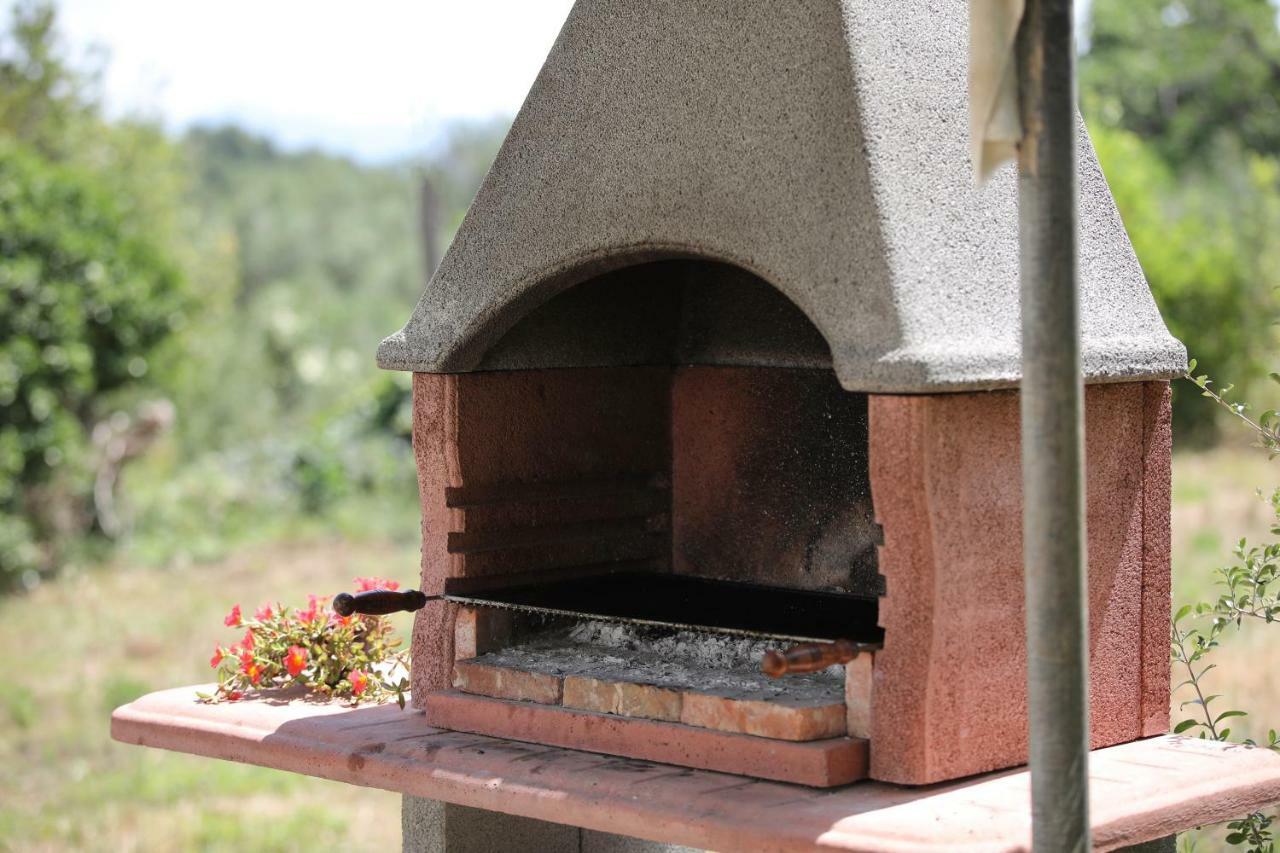 Holiday Home On Dugi Otok - Otok Brbinj Ngoại thất bức ảnh