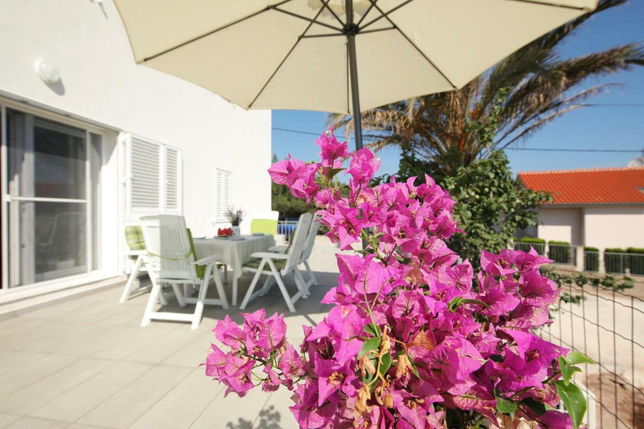 Holiday Home On Dugi Otok - Otok Brbinj Ngoại thất bức ảnh